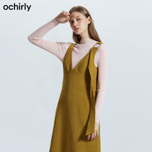 Load image into Gallery viewer, 3件8折 欧时力2019秋装立领纯羊毛打底针织毛衣女1GZ3030850